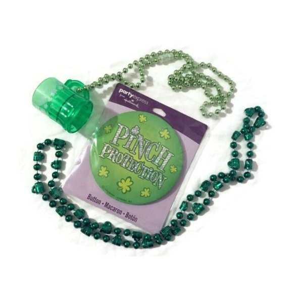 St Patricks Day Party Pack Beads Button Shot Glass - Picture 1 of 6